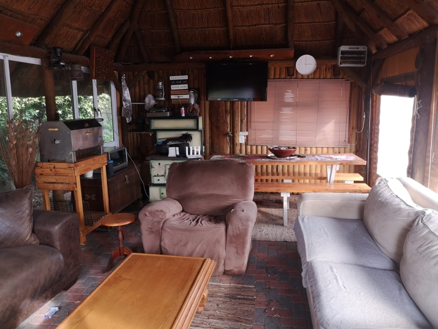 4 Bedroom Property for Sale in Azalea Park Eastern Cape